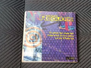 Metal Gear Solid La Bibbia PS1