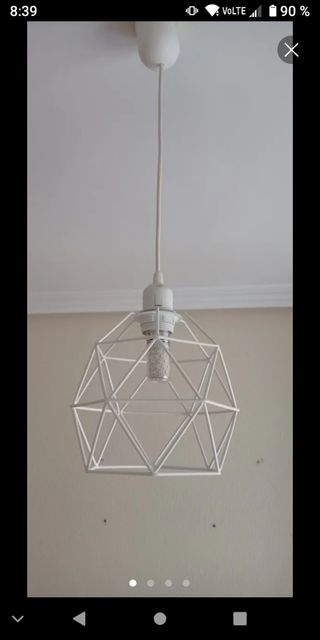 Lámpara blanca ikea