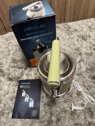 Exprimidor Cecotec X-Squeeze Retrojuice 1000