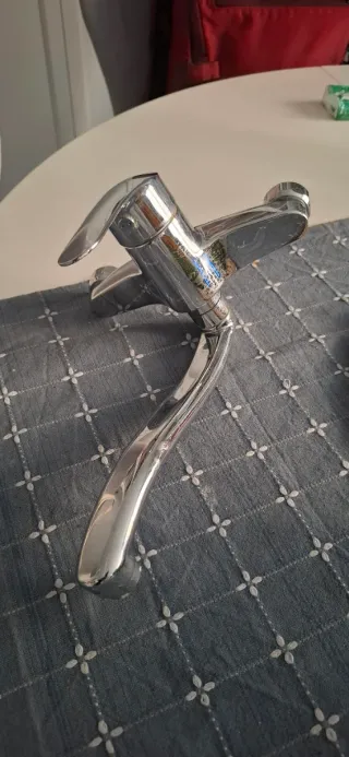 Grifo de cocina Trees