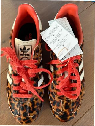 Adidas Samba OG Leopardo Rojo Talla 40