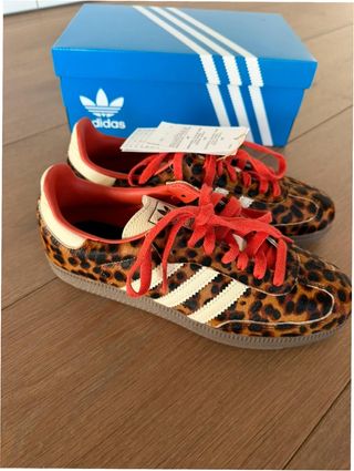 Adidas Samba OG Leopardo Rojo Talla 40