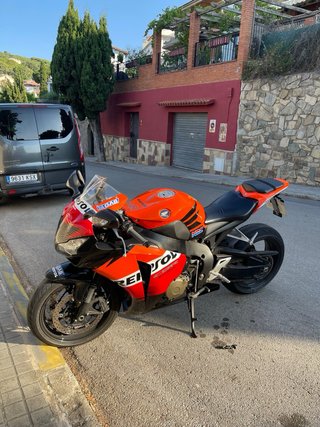 Honda CBR 1000rr Fireblade