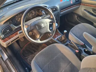 Peugeot 406 2001