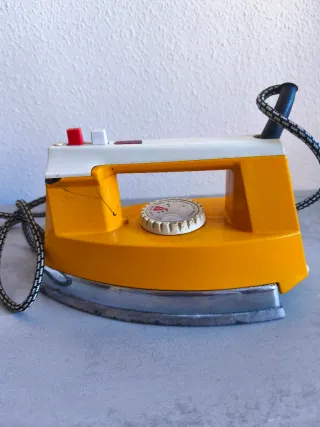 Plancha Solac Amarilla