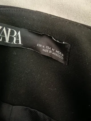 Abrigo Zara Negro Evasé Botones Plateados Talla M