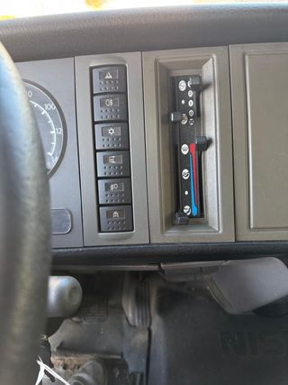 NISSAN ATLEON 95.19 CAJA CERRADA + PLATAFORMA