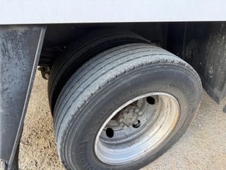 NISSAN ATLEON 95.19 CAJA CERRADA + PLATAFORMA