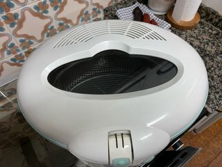 Freidora Bosch 2.5L.