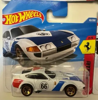 Lote 4 Hot Wheels Ferrari