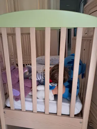 Culla a dondolo in legno Disney