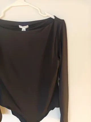 Body negro manga larga nuevo