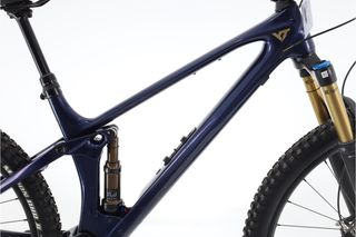 YT Izzo GX AXS (MTB) t.M Reacondicionada