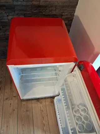Frigorífico SMEG Rojo