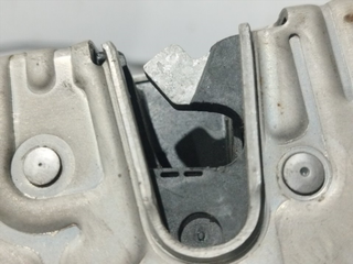 CERRADURA PUERTA DELANTERA DERECHA MERCEDES-BENZ