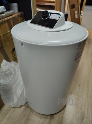 Calentador de agua eléctrico vertical - Comfee