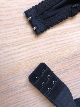 Lote 2 sujetadores negro y rosa encaje