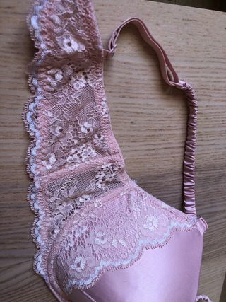 Lote 2 sujetadores negro y rosa encaje