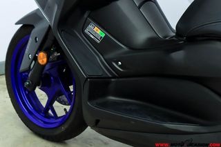 YAMAHA X-MAX 125 -APTA B Y A1-