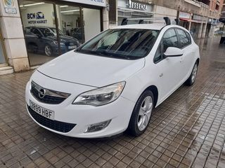 Opel Astra 1.4 Essentia