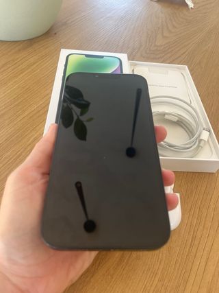 iPhone 14 Plus + AirPods 4