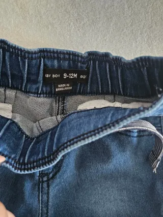 Pantalones vaqueros bebé