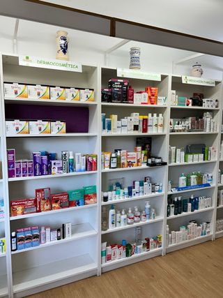 Estanterias/librerias de exposición de Ikea