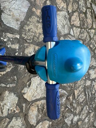 Patinete Micro Tiburón Azul 3 Ruedas