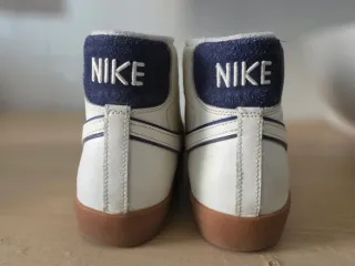Nike Blazer Mid '77 Premium Blancas y Azules