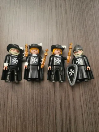 Lote 9 Playmobil Malteses