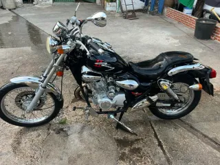 Kymco 125cl Cruiser Negra/Plateada