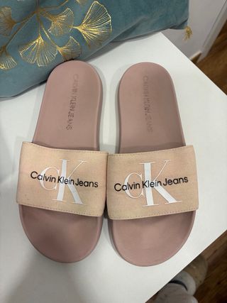 Chanclas Calvin Klein