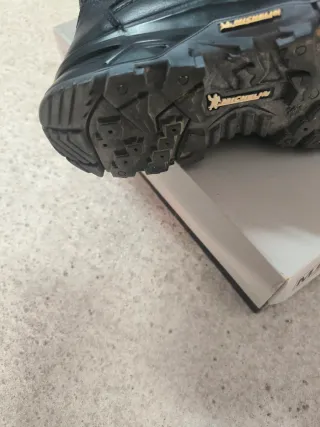 Botas Mega Force 8 Negras