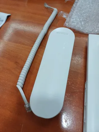 Monitor FEMAX Blanco