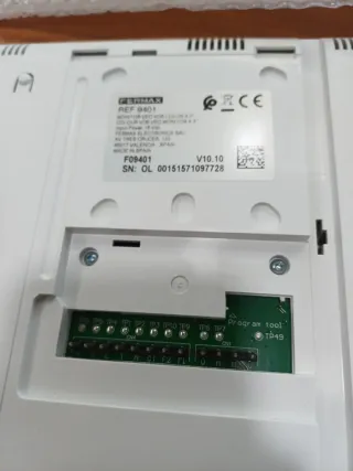 Monitor FEMAX Blanco