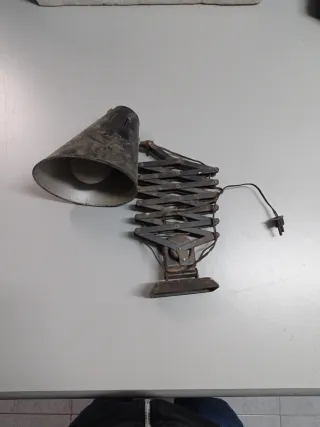 Lámpara Flexo Vintage Metálica Ajustable