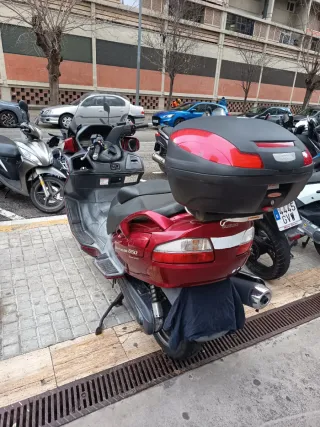 Suzuki Burgman 650 Executive