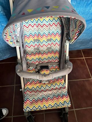 Silla de paseo Tuc Tuc y colchita a juego
