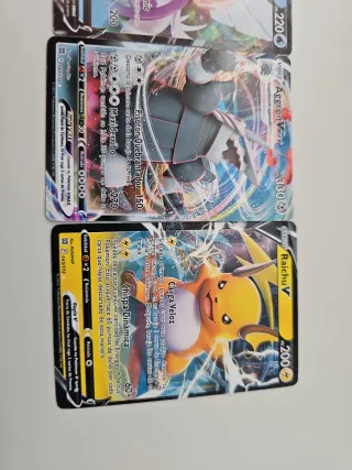 Lote Cartas Pokémon V y VMAX coleccion pokemon