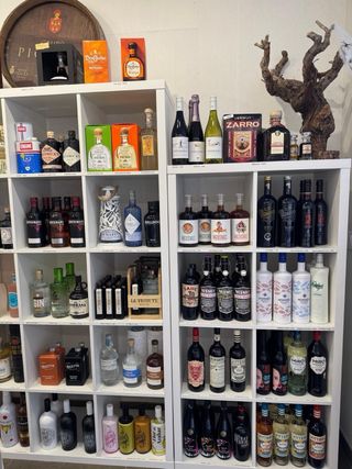 Vinoteca en pleno funcionamiento.
