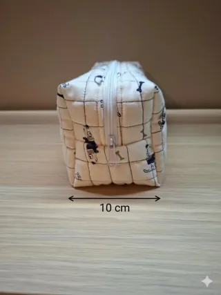 Neceser acolchado perros y huellas