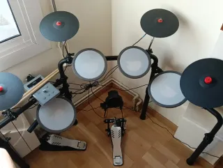 Batería eléctrica, baquetas 7A