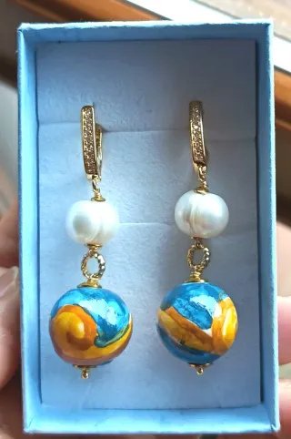 Orecchini "Taormina" con perle e ceramica dipinta