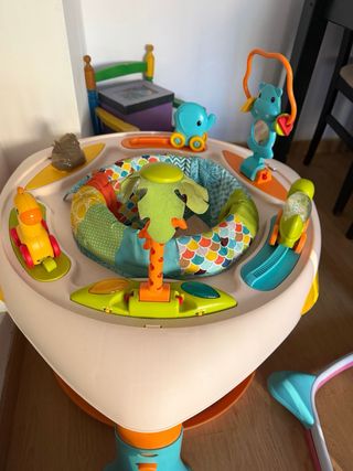 Mesa de juegos infantil Infantino