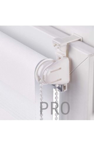 Tenda a rullo a doppia anta Amazon Basics, 56 x 150 cm, bianco
