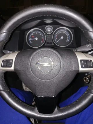 Opel Astra 2007 PRECIO NO REAL