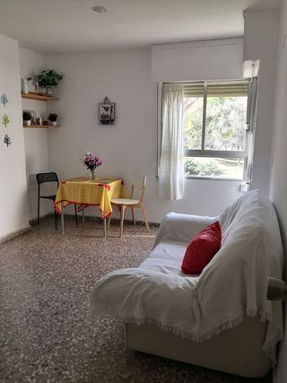 Piso en alquiler en Benicalap en Valencia