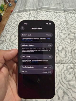 iPhone 16 Pro 256GB Dorado