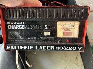 Einhell CHARGEMASTER 5A Cargador Baterías