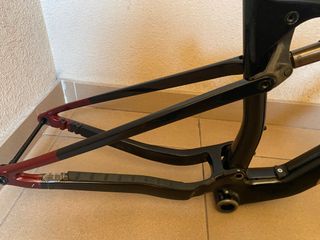 Cuadro Orbea Oiz M-pro CARBONO OMX + Horquilla Fox